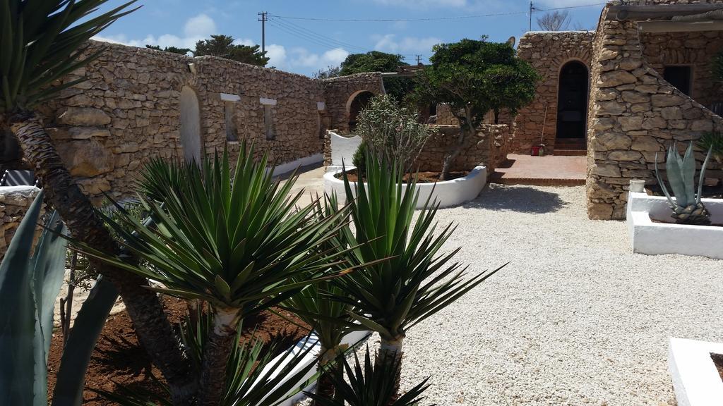 I Dammusi Di Pippo Apartment Lampedusa Exterior foto